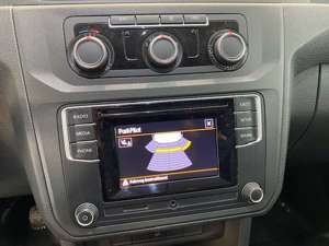 Volkswagen Caddy Maxi Kasten 2.0 TDI 75KW Sortimo Klima Standheizng Bild 4