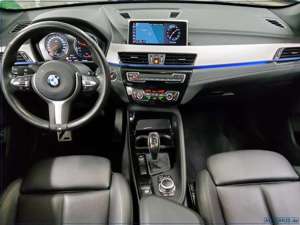 BMW X1 sDrive18d M-Sport Leder Navi+ LED AHK ACC Bild 5