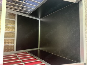 Hundetransportbox Hundekäfig für den Kofferraum zu verkaufen Bild 3