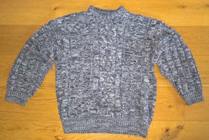 Strickpullover grau Marke Revolt Größe L Zopfmuster Rundhals