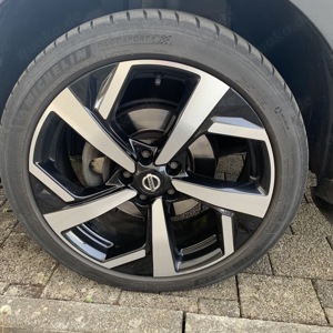 Original Nissan Quasqai Alufelgen mit 225 45 ZR19 Michelin Bereifung