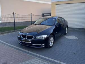 BMW 318 318i Coupe Bild 3