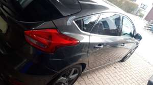 Ford Focus Focus 1.5 EcoBoost Start-Stopp-System Titanium Bild 4