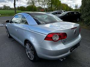Volkswagen Eos 2.0 Turbo - Leder - Navi - Xenon - Alu Bild 4