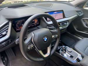 BMW 220 2er Gran Coupe 220d xDrive Gran Coupe Aut. Advanta Bild 4