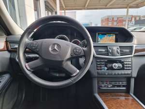 Mercedes-Benz E 220 CDI BlueEfficiency/2-Hand/Scheckheft/Stan Bild 4