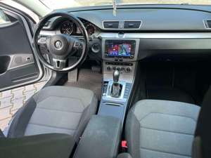 Volkswagen Passat Variant Automatik Navi Klima Comfortline BlueMotion Bild 4