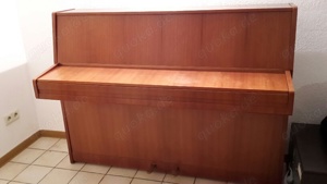 Klavier, kaum gebraucht Bild 2