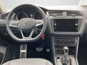Volkswagen Tiguan 1.5 TSI MOVE  Rear View/Navi/Ambiente/LED Bild 3