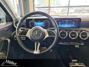 Mercedes-Benz A 200 A 200 Progressive/ LED/ Kamera/ Ambiente Bild 5