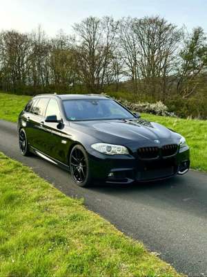 BMW 530 530d xDrive Touring - M-Paket F11