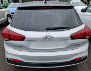 Hyundai i20 1.2 YES!+Plus Bild 3