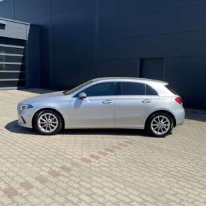 Mercedes-Benz A 180 A 180 Progressive/PremiumNavi/LED/Parktronic Klima Bild 2