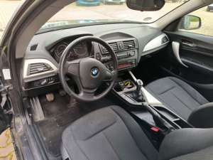 BMW 114 114i Alufelgen Tüv Klima Bild 3