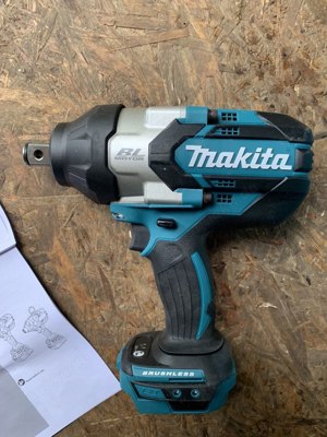 Makita DTW1001Z 18V LXT 3 4" Schlagschrauber