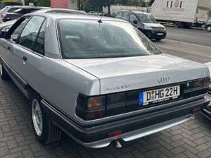 Audi 100 Bild 3