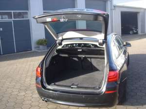BMW 530 5er 530d xDrive Touring Aut. Bild 4