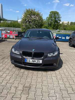 BMW 325 E90 325i Bild 3