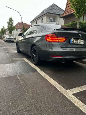 BMW 318 318d GT Bild 2