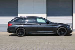 BMW 530 i xDrive M Sport Pano HUD AHK Leder braun Bild 5