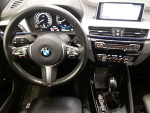 BMW X1 X1 xDrive25e M Sport Navi 19´AHK LHZ Bild 3