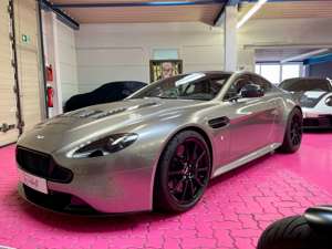 Aston Martin Vantage S Coupé mit 24 Monate AM Garantie Bild 3