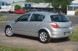 Opel Astra H Lim. Edition*AUTOMATIK*TEMPOMAT*PDC !! Bild 4