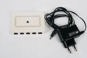 bazoo 30448 Netzwerk Switch B-NET 1000 SW 5 Gigabit Ethernet 