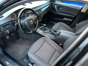 BMW 318 318i Bild 5
