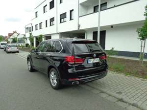 BMW X5 xDrive40d LEDER KLIMAAAUTOMATIK AUTOMATIK Bild 3