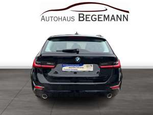 BMW 320 d Luxury LEDER/PANO/360°/AMB.LICHT Bild 4