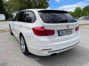 BMW 320 320d Touring xDrive Aut. Sport Line *AHK*LED*NAVI* Bild 5