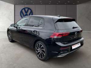 Volkswagen Golf VIII 1.5 TSI DSG Style LED Heckleuchten Sit Bild 4