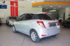 Toyota Yaris Edition 1,3 Bild 2