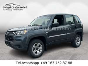 Lada Niva Spezial *NEW MODEL* Bild 1