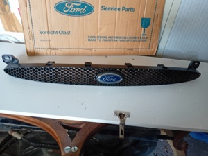 Original Ford Kühlergrill für Escort 95 