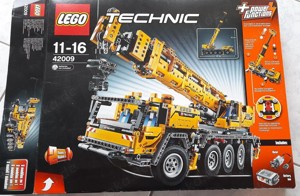 Lego-Technic Schwerlastkran 42009 Autokran, wie neu, alle Teile vorhanden, funktioniert einwandfrei