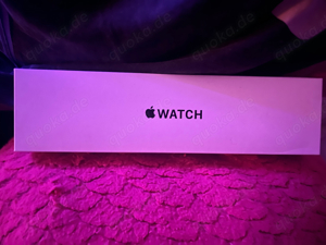 Apple Watch SE 44mm in Gold Bild 6