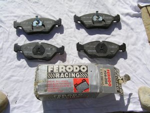 Racing Bremsklötze VA Ferodo FDB256 für BMW 5er (E28) 6er (E24) Bild 2