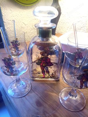 Glasflasche GROG mit vier Gläsern, Italien Bild 8
