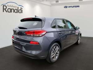 Hyundai i30 YES! 1.4++Erste Hand++Scheckheft++ Bild 3