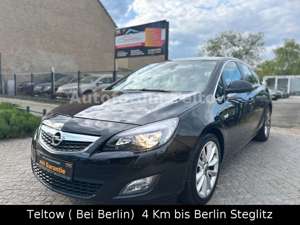 Opel Astra J Lim. 5-trg. Sport*6-Gang*SHG*ANGEBOT*TÜV Bild 3