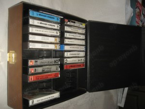 MC Kassettenkoffer für 24 Kassetten mit 17 Musikkassetten Vintage Bild 4