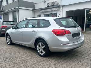 Opel Astra J Sports Tourer Selection* Bild 3
