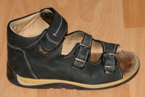Dunkle Sandalen - Größe 27 - echtes Leder - mit OVP - von RICHTER