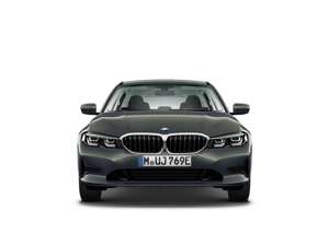 BMW 330 e Touring Aut. Sport Line/Navigation/LED Bild 5