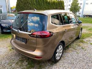 Opel Zafira Tourer Zafira C 1.6T Innovation *7-SITZE*XENON*NAVI*AHK Bild 2