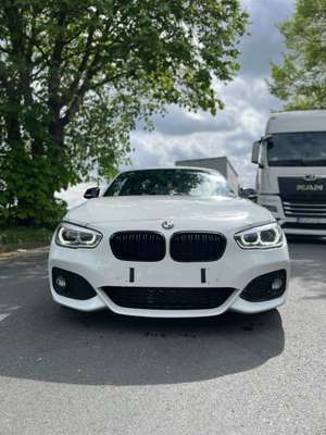 BMW 120 M-Paket, shadow, M-Performance, LED-Scheinwerfer Bild 3