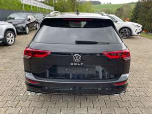 Volkswagen Golf VIII Variant R-Line Bild 3