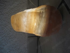 Rosenquarz Leuchte 2,5 kg, Salz Leuchte Salzlampe Salzsteinlampe Kristall Lampe, incl. Leuchtmittel  Bild 5